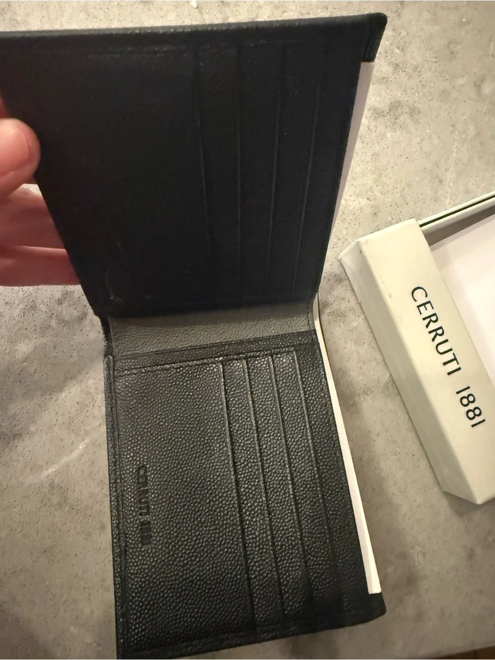Cerutti 1881 Men’s Black Leather Wallet & Bracelet Set